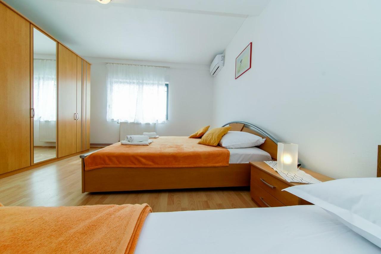 Apartments L&L دوغي رات المظهر الخارجي الصورة