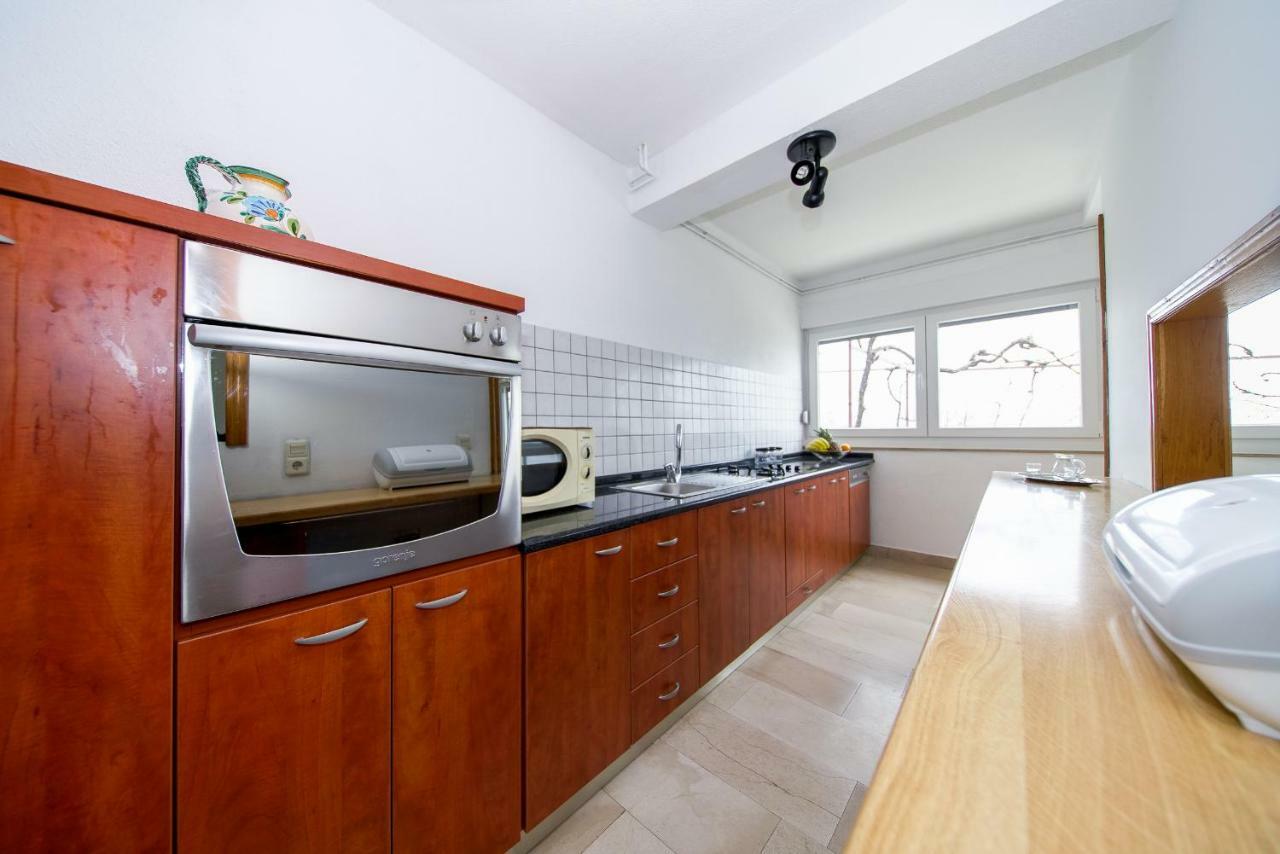 Apartments L&L دوغي رات المظهر الخارجي الصورة